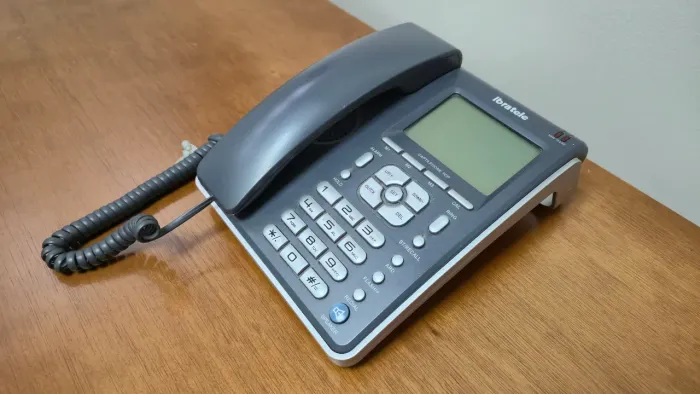 Telefone fixo Ibratele com tela
