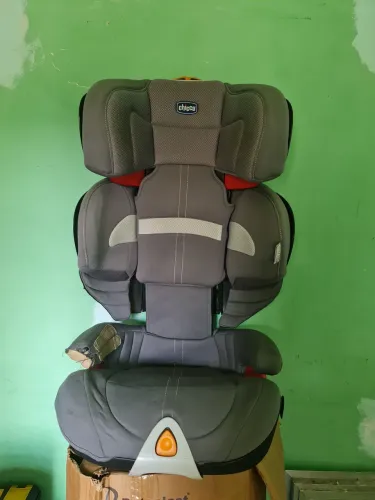 Cadeirinha de carro Chicco para bebê aceito  Tablet,  Instrumentos ler.