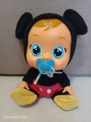 Vendo boneco cry baby Mike lindo