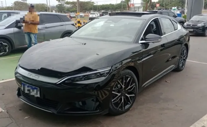 BYD HAN ELÉTRICO AWD 2023/2024 17.350KM 
