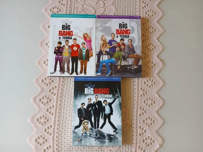 Big Bang Theory (segunda, terceira e quarta temporadas)