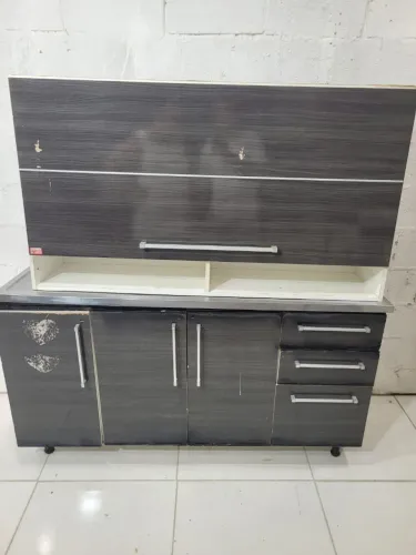 Pia e armario aéreo 