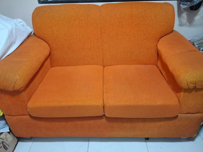 Sofá Laranja 2 Lugares 1,50 x 80 cm