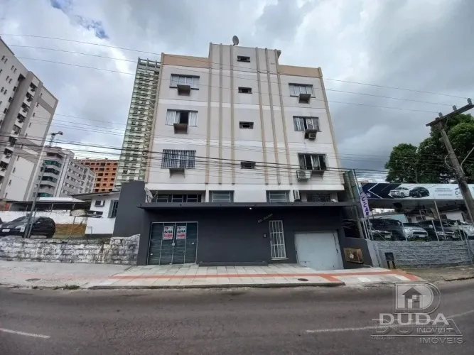 Kitnet com 1 dormitório, cozinha, banheiro social