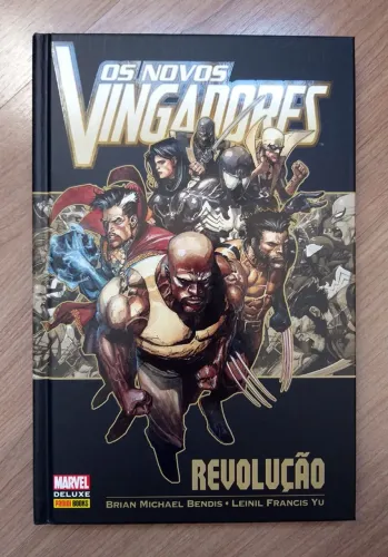 Marvel Deluxe Os Novos Vingadores Revolução Ed Panini