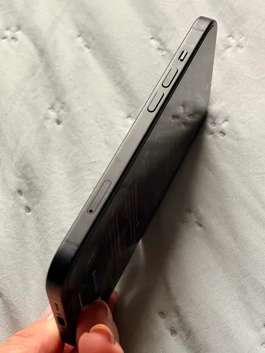 iPhone 15 128g preto 