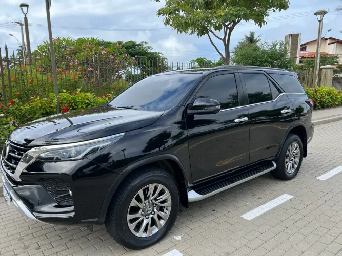 Toyota Hilux SW4 SRX 4X4 2.8 TDI 16V Dies. Aut. 2021