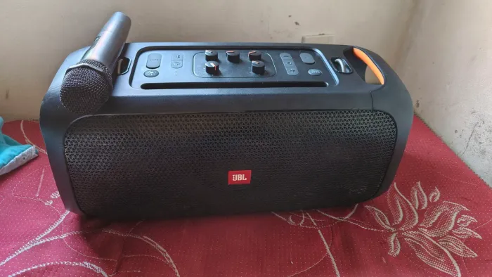 Caixa de som JBL carauke