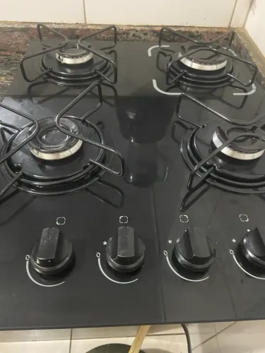 Vendo Cooktop 4 bocas semi novo 