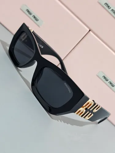 Óculos de sol Feminino Miu-Miu + Uv-400 