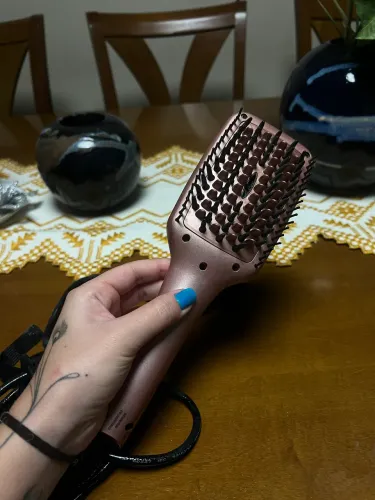 escova alisadora 