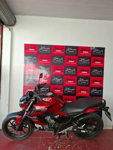Moto pra vender logo fazer 150 Fz 15 23/23 único dono aceitamos moto na base de troca
