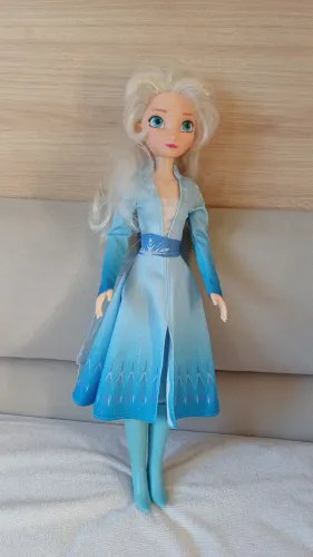 Boneca Elsa Frozen. Linda. Grande, 50 cm