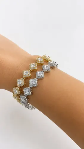 Pulseira inspiração folheado ouro/prata ( valor unitário )