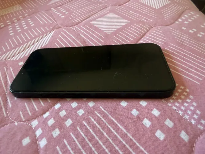     iPhone 13 128GB - Funcionando Perfeitamente