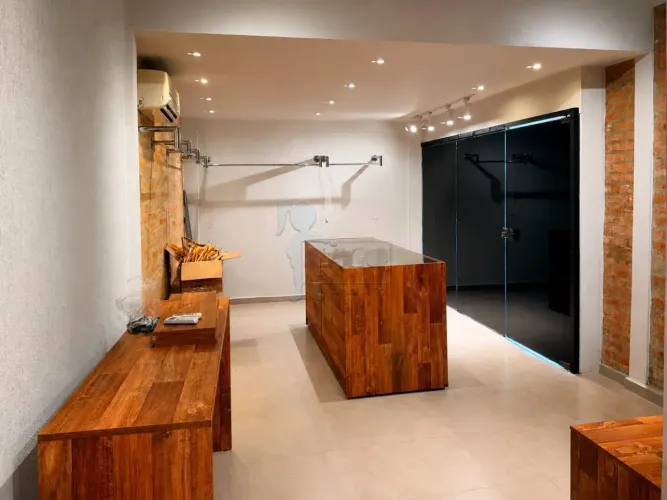 Loja de 48m² com 01 lavabo para locação - Jardim Sumaré