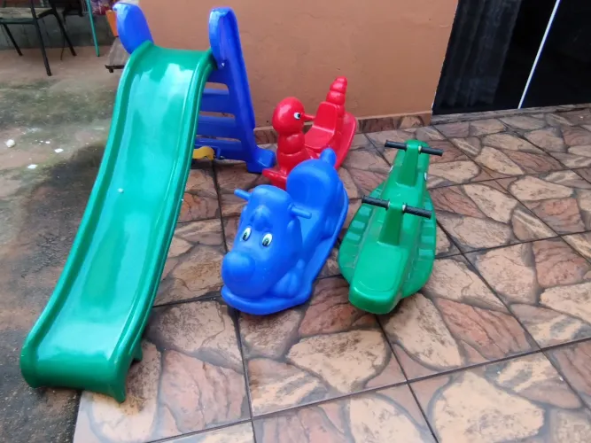 Brinquedos playground 
