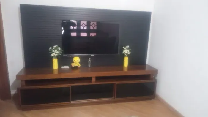 Rack com painel para TV - Moderno - Excelente Estado