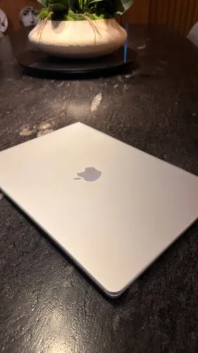 MacBook Air M5 15? 16GB 512GB SSD + Nota Fiscal | Impecável