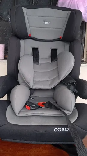 Cadeira de criança pra carro 