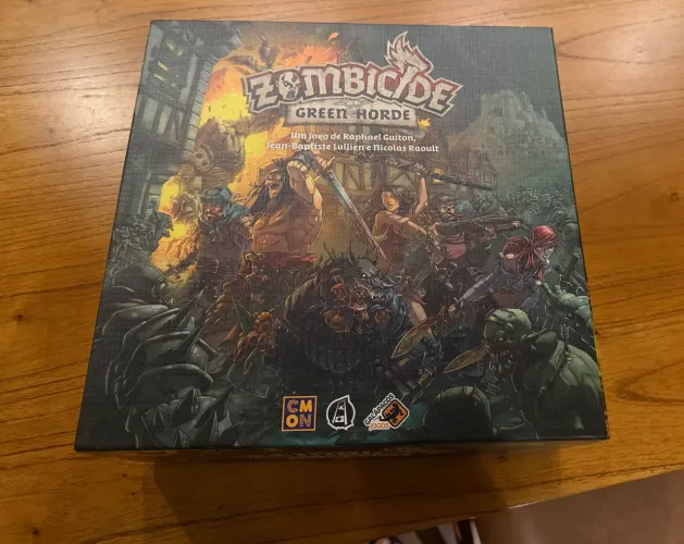 Jogo de Tabuleiro - Boardgame Zombicide Green Horde