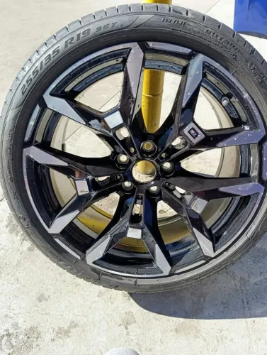 Roda BMW 255/35 19 furacão 5x112