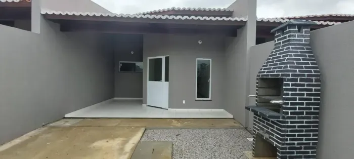 Imóvel para venda possui 79 metros quadrados com 2 quartos em Gereraú - Itaitinga - CE