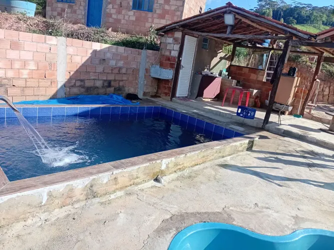 Vendo chácara 890 mts em santa rita de Ouro Preto próxima aula pesque pague varandao