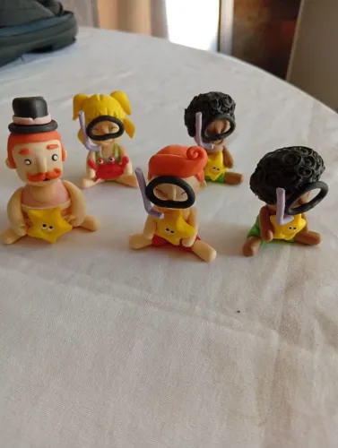Personagens de biscuit Mundo bita
