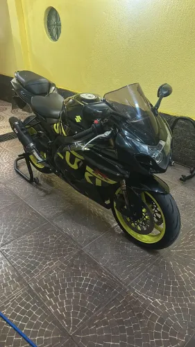 Suzuki GSX-R SRAD 1000