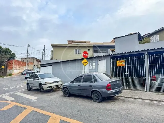 Conjunto de Casas à venda na Vila Progresso (Zona Sul)
