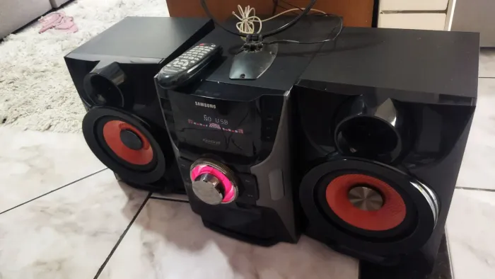 Mini System Samsung Giga Sound MX C630