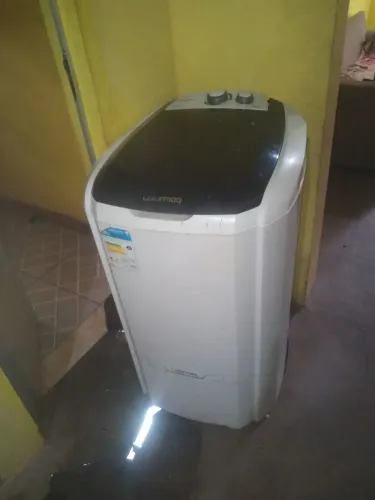 Tanquinho de lavar roupas 16kg Colormaq