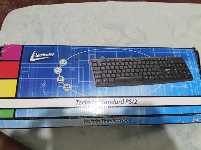 teclado Leadership Standard PS/2
