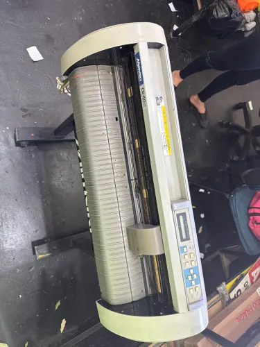 Vendo máquina plotter de recorte