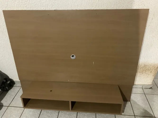 Vende de um painel tv até 43 polegadas em ótimo estado retira no local não entrego 150
