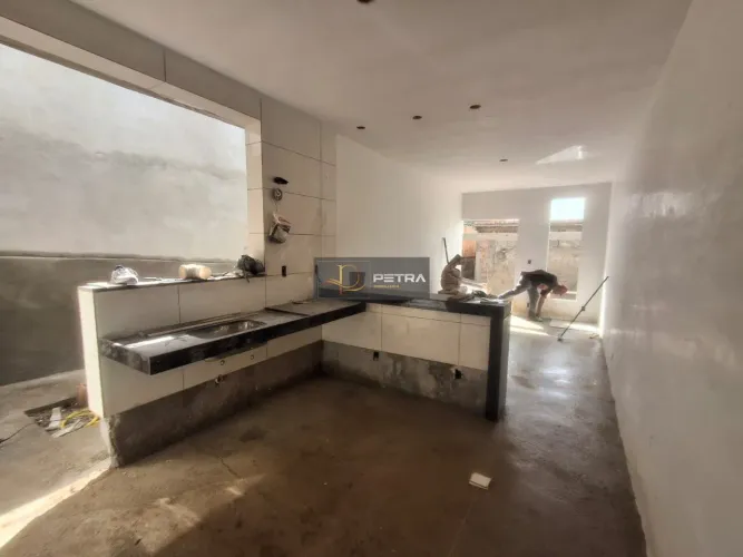 Excelente casa com habite-se - Icaivera