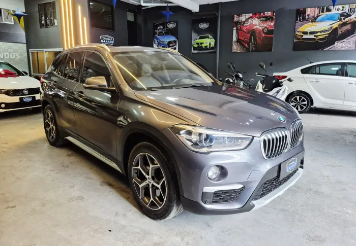 BMW X1 Sdrive 20I X-line 2.0 TB Active Flex 2019