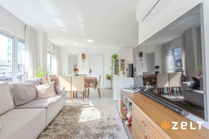 Apartamento com 3 dormitórios à venda, 112 m² por R$ 995.000,00 - Vila Nova - Blumenau/SC