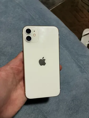 IPHONE 11 - 128 GB
