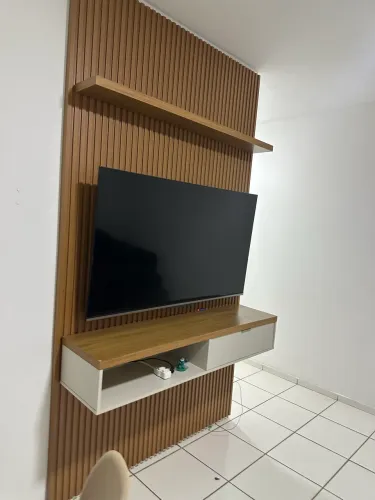 Painel ripado para tv