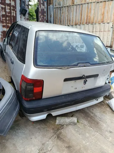 Tipo sucata retirada peças 