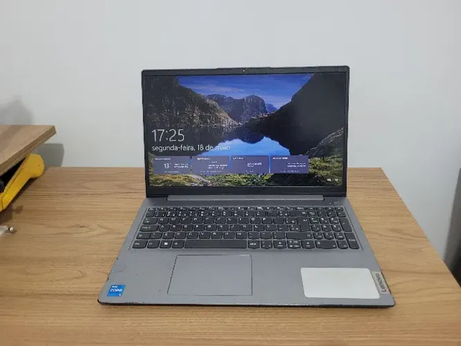 Notebook Ideapad 3 Intel Core i5-1135G7 8GB de RAM SSD de 256gb Windows 11