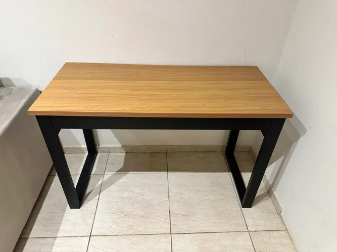 Mesa de escritório escrivaninha com gaveta MDF
