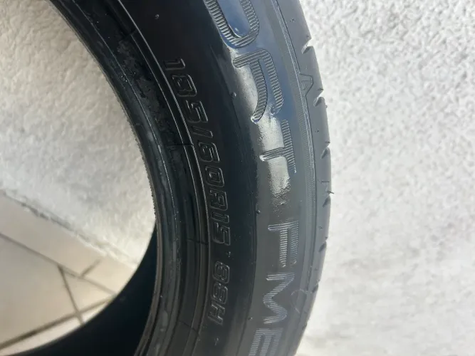 Pneus Dunlop 185/60 R15