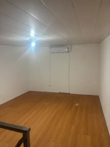 Alugo espaço no salão de beleza 