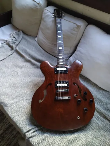 Guitarra Luthier 335 com Case - (não gibson epiphone les paul 355) 