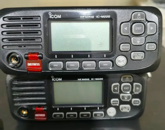 Radio icom IC M220 marítimo