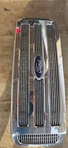 Grade dianteira original Ford F250