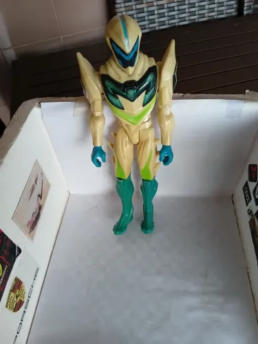 Boneco max steel antigo raro 
